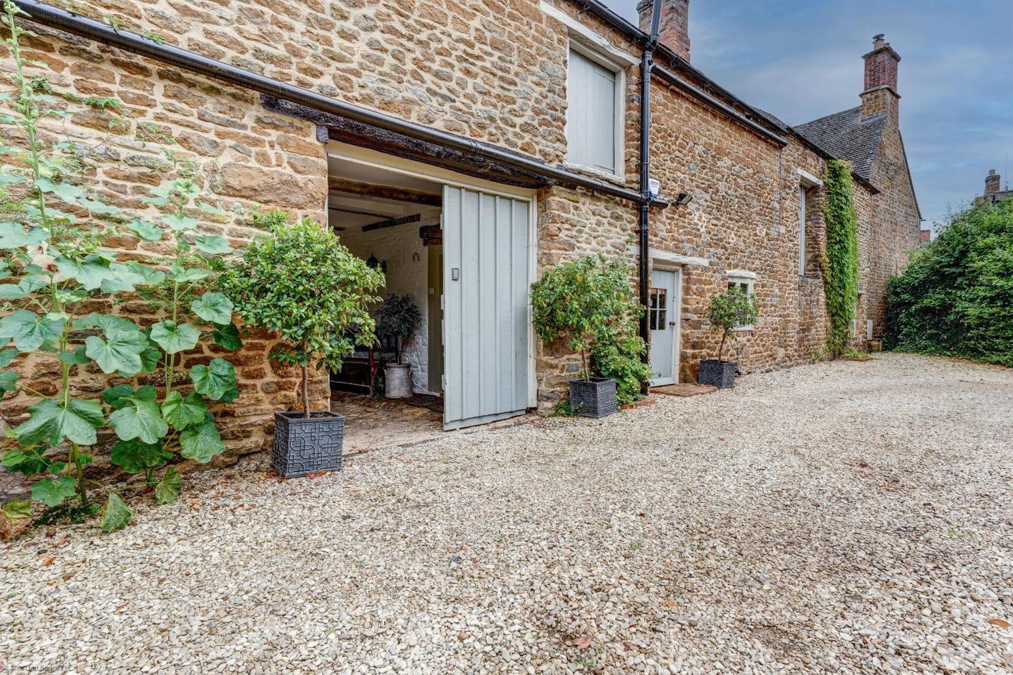 The Hayloft Villa Hook Norton Екстериор снимка