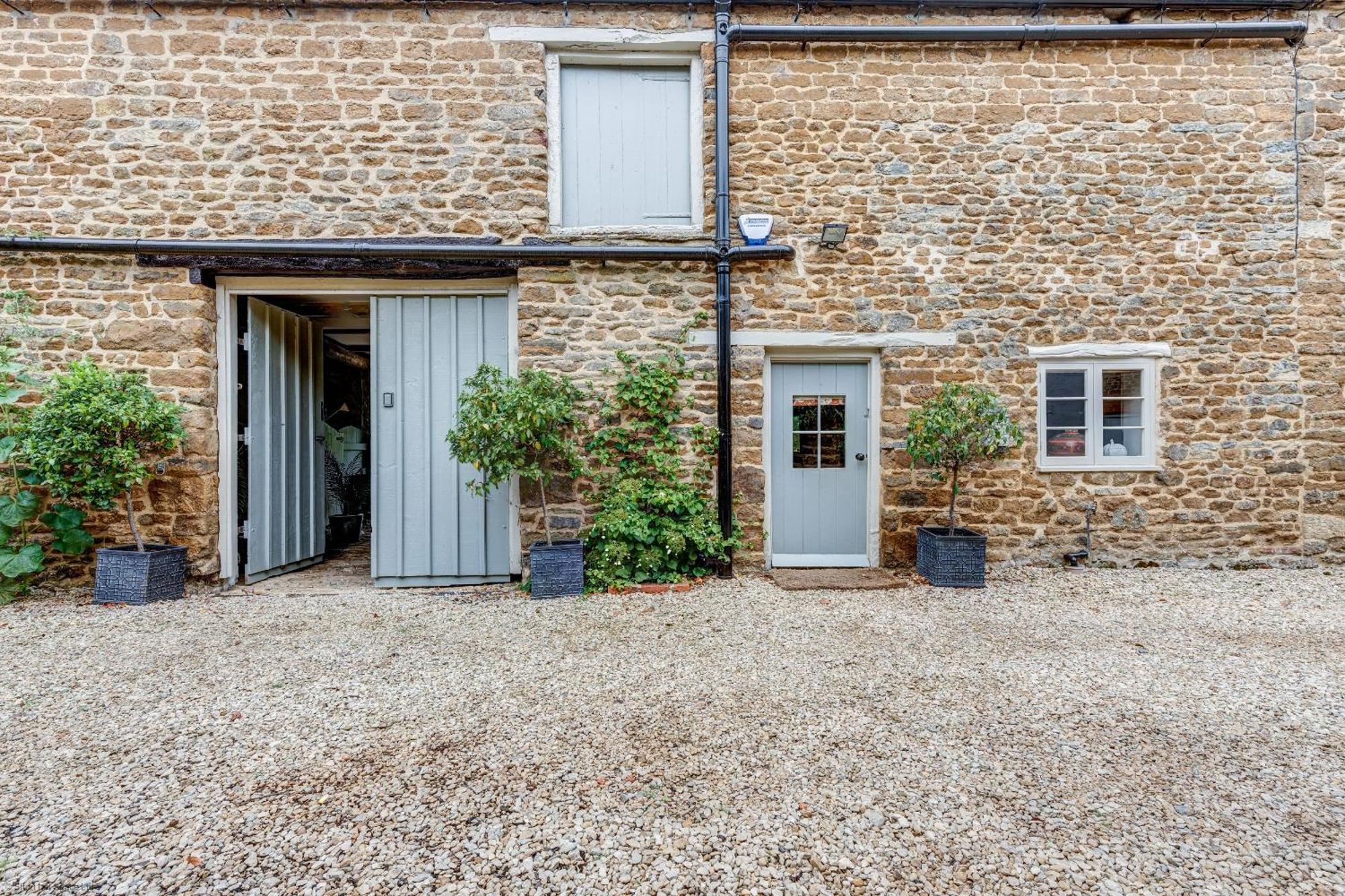 The Hayloft Villa Hook Norton Екстериор снимка